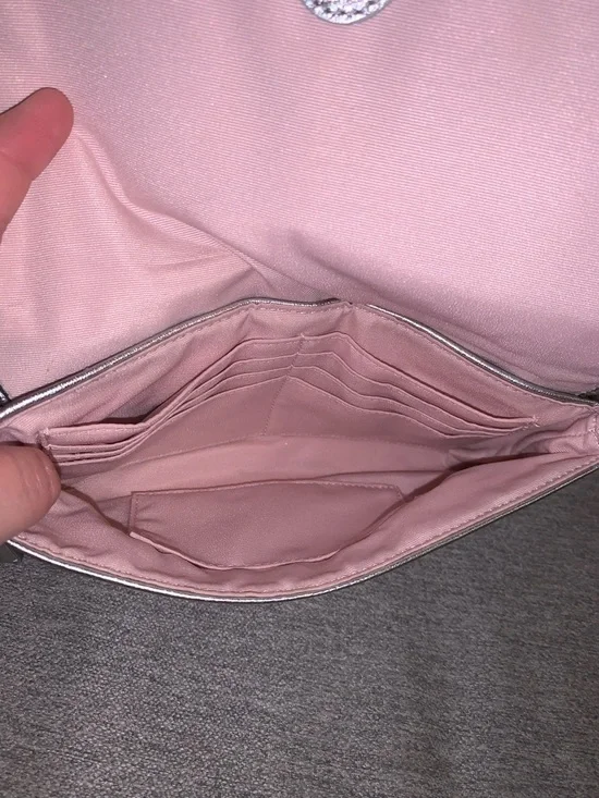 Coach Ashley Metallic Silver Leather Wristlet Wallet with hangtag - Picture 9 of 10